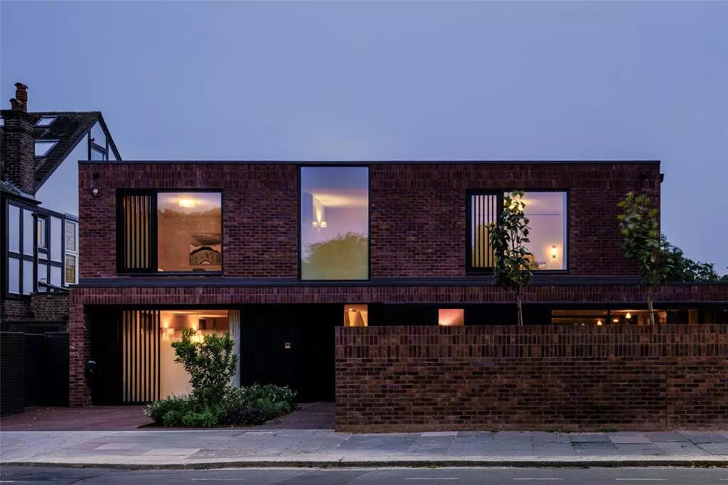 Milverton road, serene